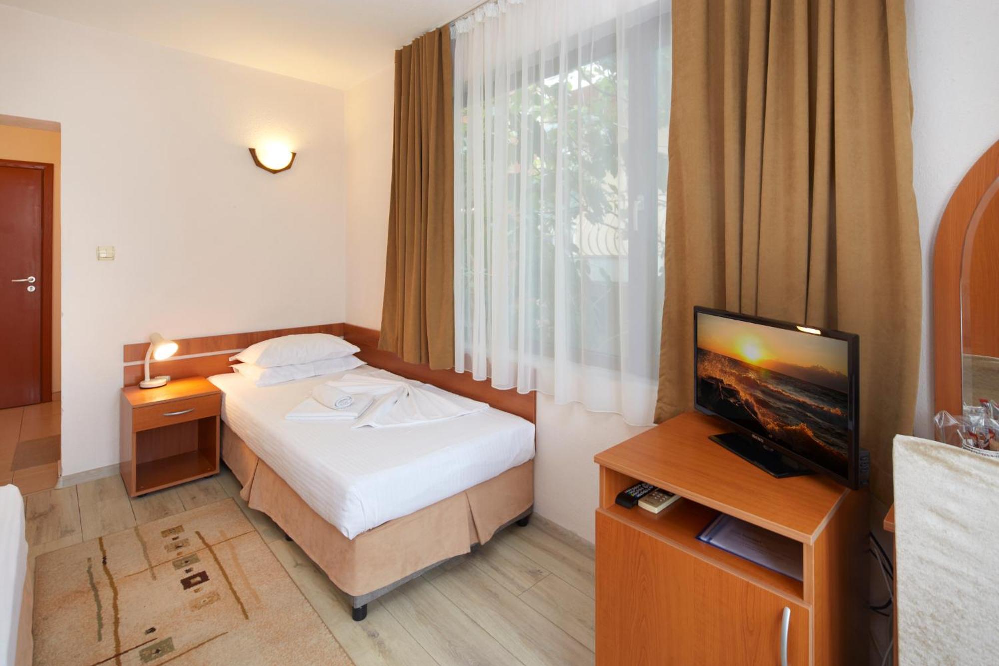 Nirvana Guest House Nesebar Ngoại thất bức ảnh