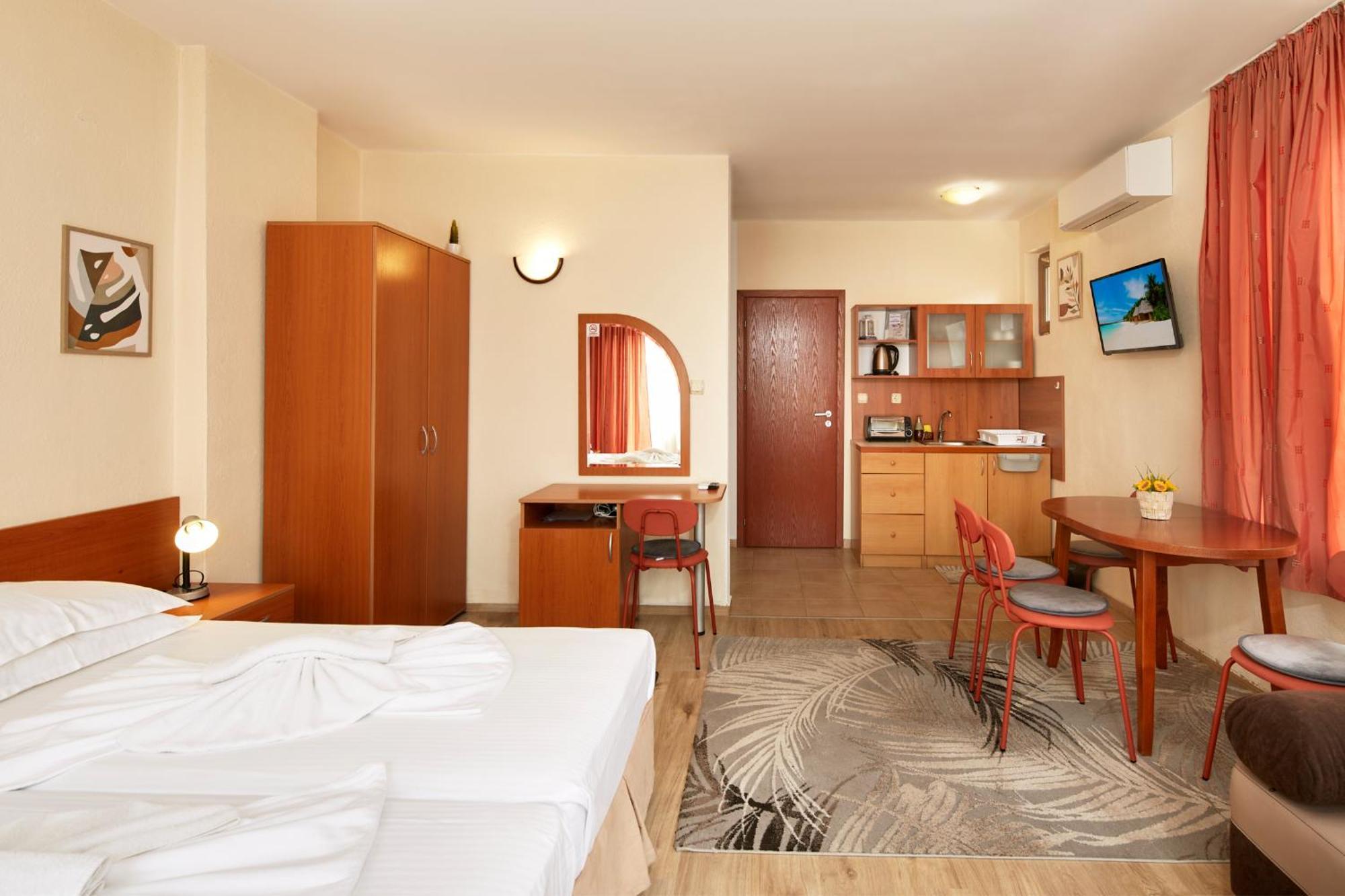 Nirvana Guest House Nesebar Ngoại thất bức ảnh