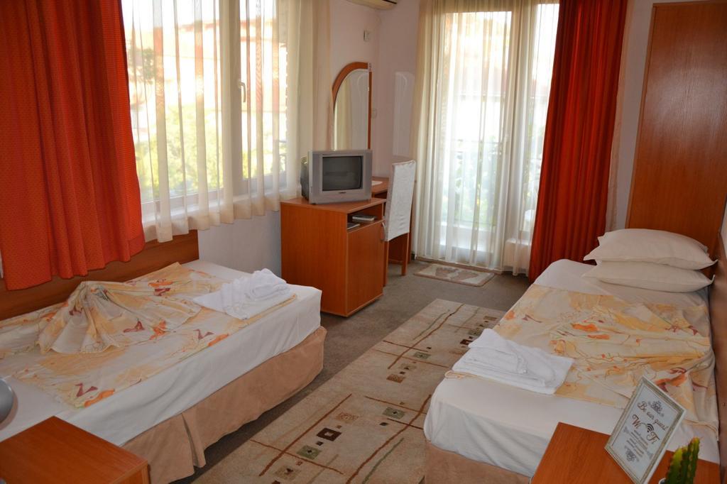 Nirvana Guest House Nesebar Ngoại thất bức ảnh