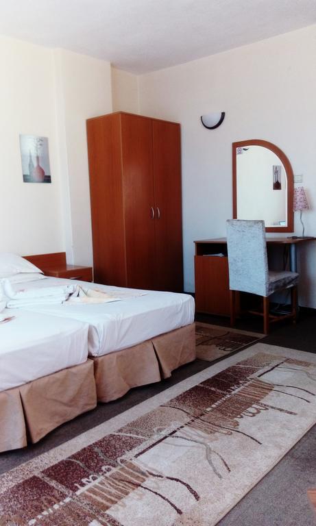 Nirvana Guest House Nesebar Ngoại thất bức ảnh